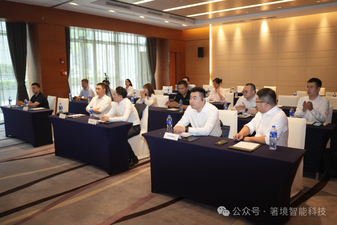 具身赋能·场景落地 机器人应用场景签约会成功举办——机器人从 “实验室” 迈向 “应用场”